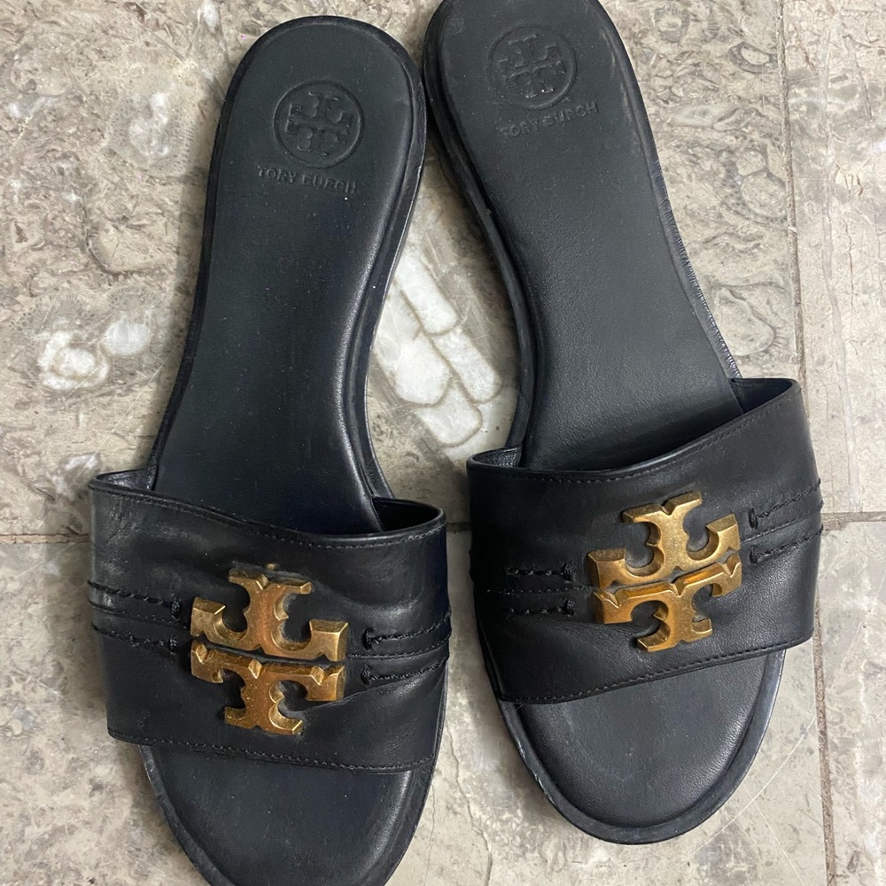 Tory Burch size 8